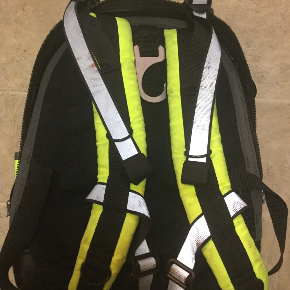 Tech Pack Backpack - Picture 2 of 4